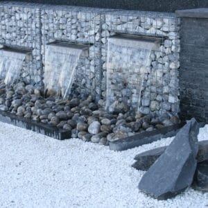 Fontaine gabion jardin